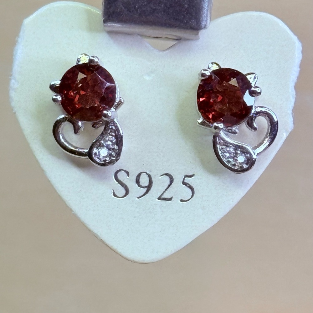 Red Kitty Stud Earrings S925-NIP